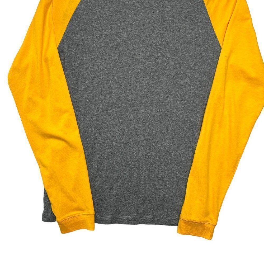 NHL Women's Nashville Predators Hockey Club Long‎ Sleeve Shirt - Picture 7 of 10